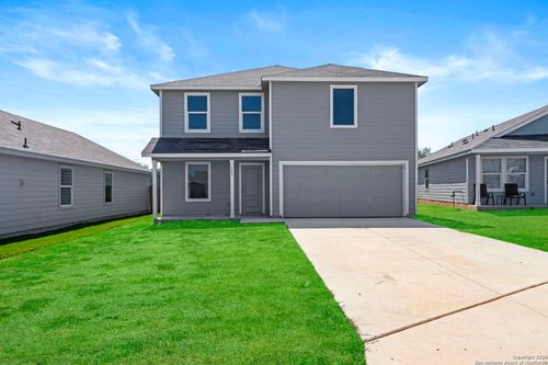 145 Autumn Trl, Floresville, TX, 78114-0139 | Card Image