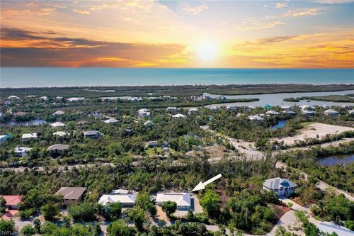 4639 Brainard Bayou Rd, SANIBEL, FL, 33957-2402 | Card Image