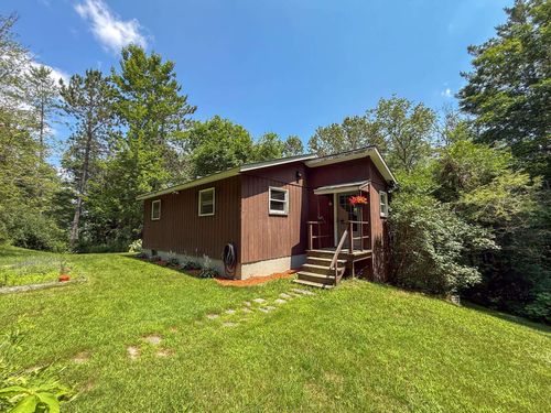 455 Fairground Rd, East Corinth, VT, 05040-9733 | Card Image