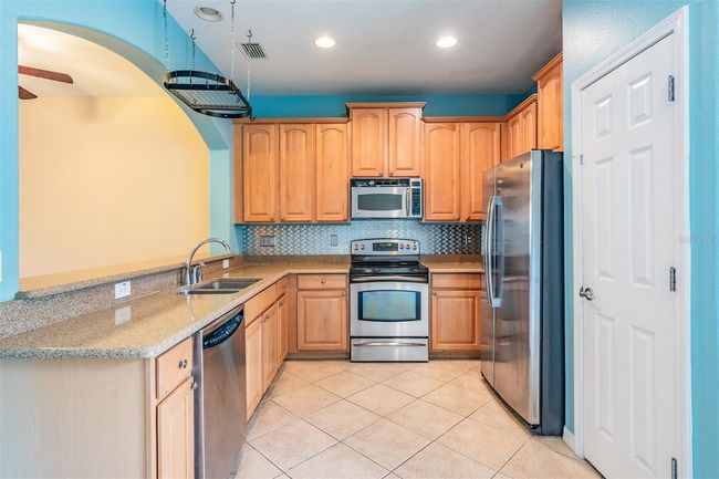 14167 Stilton St, Townhouse with 2 bedrooms, 3 bathrooms and null parking in TAMPA FL | Image 36