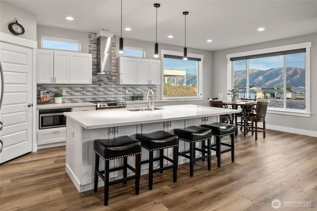 101 Wren Loop N, House other with 3 bedrooms, 3 bathrooms and 3 parking in Mattawa WA | Image 25