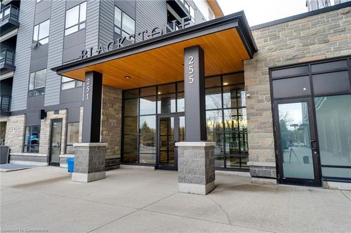 202-255 Northfield Dr E, Waterloo, ON, N2J4G8 | Card Image
