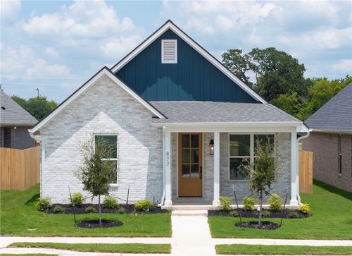 877 Double Mountain Rd, College Station, TX, 77845-2721 | Card Image