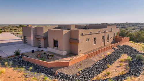 5825 Ridgeline Pl Ne, Rio Rancho, NM, 87144-0936 | Card Image