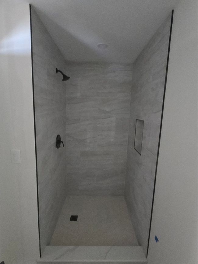 APT-3 - 9 Swan St, Condo with 3 bedrooms, 3 bathrooms and 2 parking in Beverly MA | Image 12