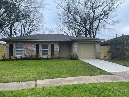 4914 Fairgreen Ln, Houston, TX, 77048-2542 | Card Image