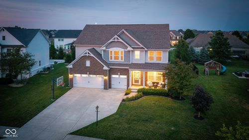 9901 Copper Saddle Bnd, Fishers, IN, 46040-8139 | Card Image