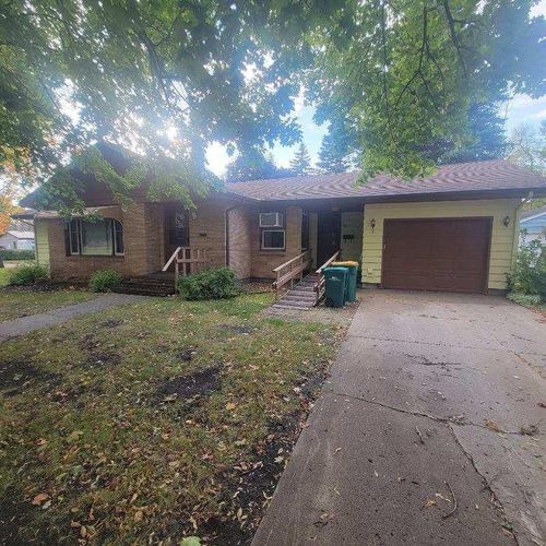 601 Maple St, Breckenridge, MN, 56520-1219 | Card Image