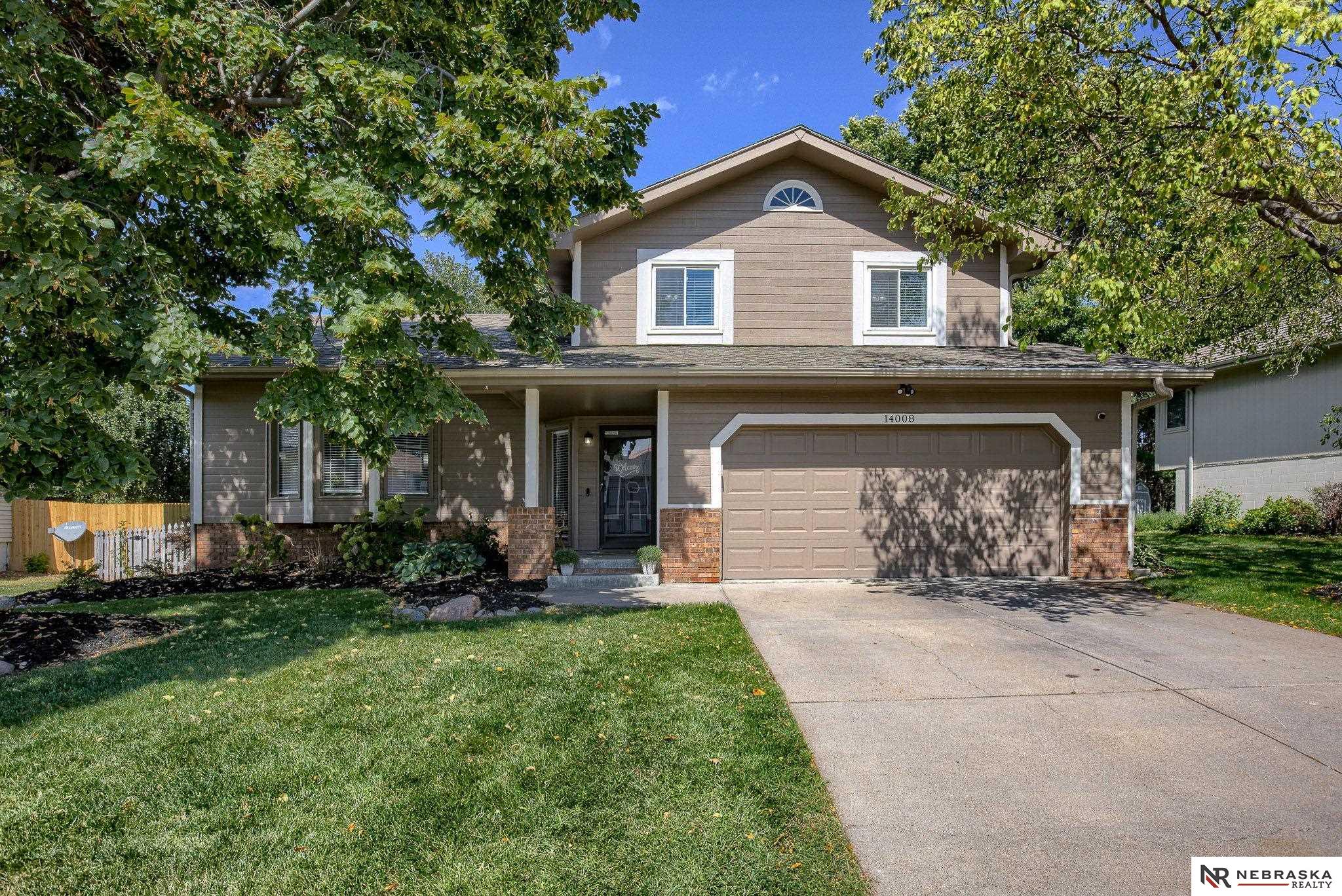 Margo St, Omaha, NE 68138