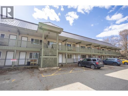 1-3397 Patterson St, Armstrong, BC, V4Y0H1 | Card Image