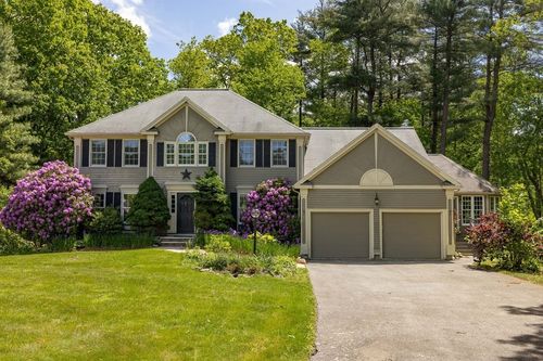 6 Rosemarie Ln, Georgetown, MA, 01833-1725 | Card Image
