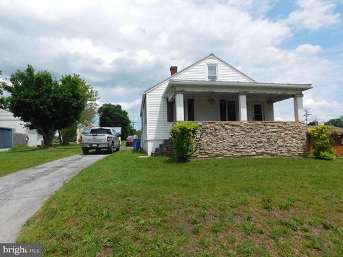 215 Greenwood Avenue, YEAGERTOWN, PA, 17099 | Card Image