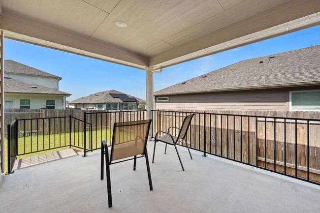 368 El Capitan Loop, House other with 3 bedrooms, 2 bathrooms and null parking in Dripping Springs TX | Image 17