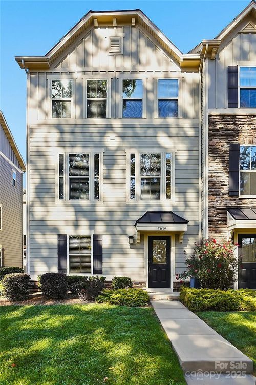 3039 Salix Bend Dr, Charlotte, NC, 28205-6081 | Card Image