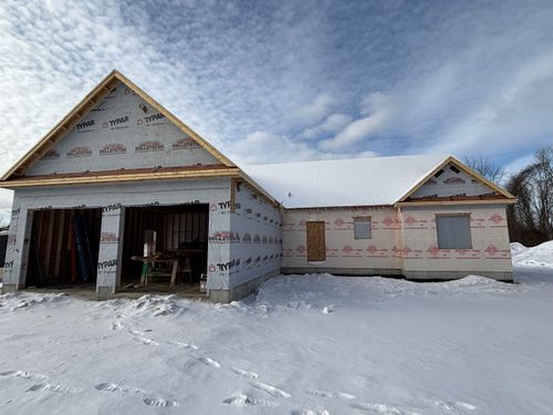 131 Merrimack St, Hooksett, NH, 03106-1416 | Card Image