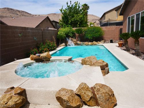10119 Reflection Brook Ave, Las Vegas, NV, 89148-4702 | Card Image