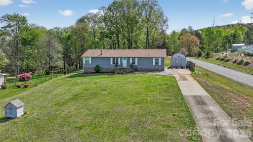4352 Anderson Mountain Rd, Maiden, NC, 28650-9256 | Card Image