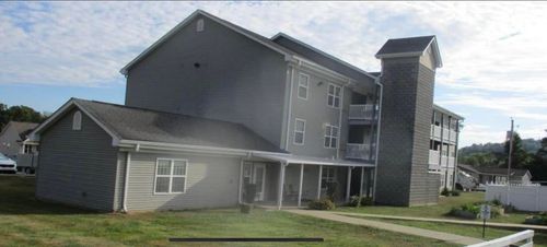 1485 Gene Wilson Blvd, Louisa, KY, 41230-5597 | Card Image