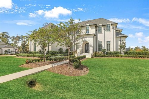 200 Oleander Ct, Mandeville, LA, 70471-6818 | Card Image
