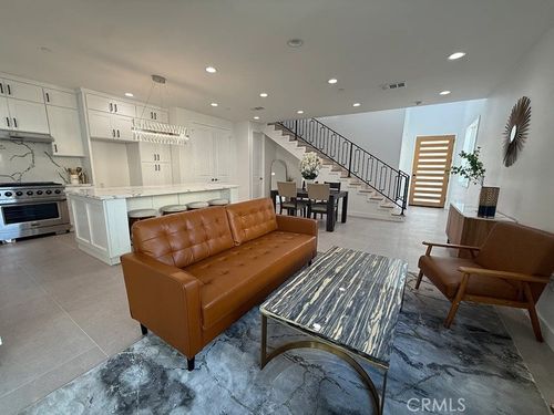 unit-103-8081 La Palma Dr, Huntington Beach, CA, 92646-1606 | Card Image