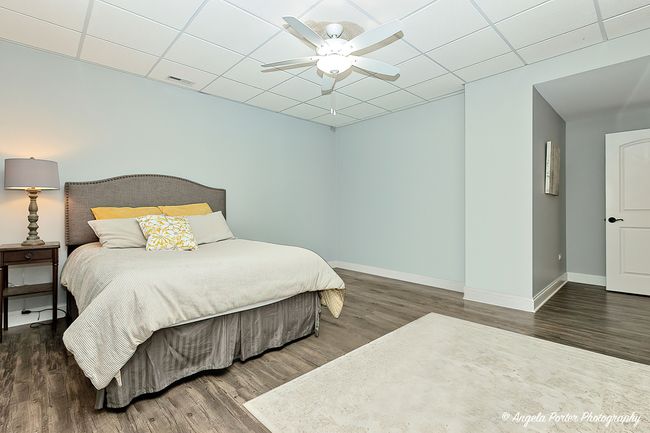 75 N Lake Ave, House other with 4 bedrooms, 4 bathrooms and 7 parking in Third Lake IL | Image 46