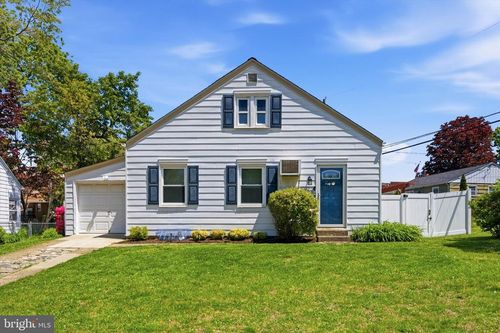 702 Hood Rd, SWARTHMORE, PA, 19081-2810 | Card Image