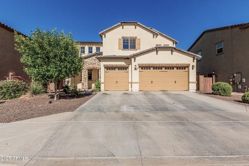8325 N 171st Dr, Waddell, AZ, 85355-7565 | Card Image