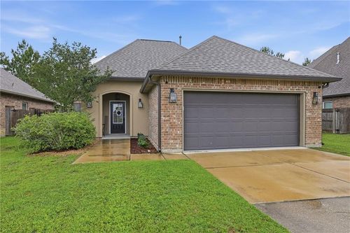 10025 Cesson Ct, Madisonville, LA, 70447-3224 | Card Image