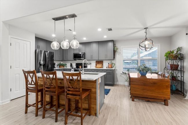 Kitchen | Image 17