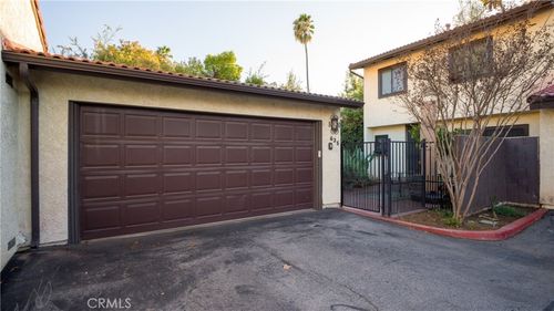 635 E Palm Ave, Redlands, CA, 92374 | Card Image