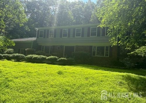 188 North Rd, Chester, NJ, 07930-2323 | Card Image