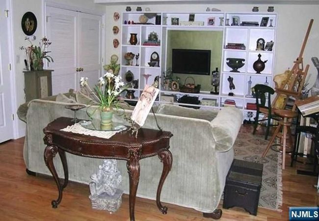 20 Skymark Ct, House attached with 3 bedrooms, 4 bathrooms and null parking in Upper Saddle River NJ | Image 10
