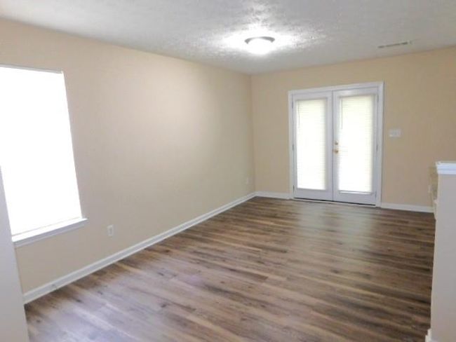 6510 Charter Way, Townhouse with 3 bedrooms, 3 bathrooms and 2 parking in Lithonia GA | Image 6