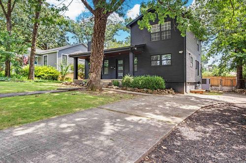 6725 Kavanaugh Pl, Little Rock, AR, 72207-4112 | Card Image