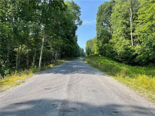 000 Bracken Rd, Vintondale, PA, 15961 | Card Image