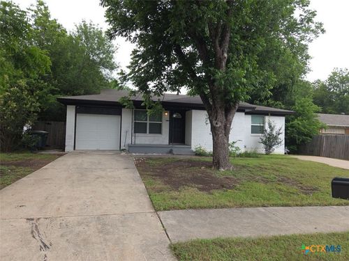 1315 Estes Dr, Killeen, TX, 76541-8217 | Card Image