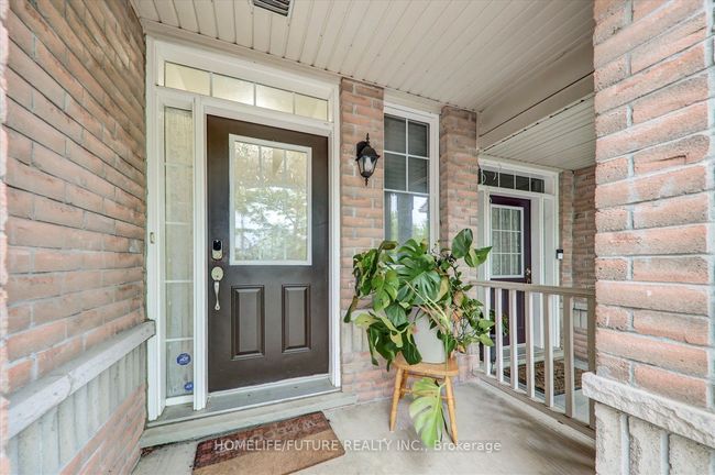 123 Silverwood Cir, House attached with 4 bedrooms, 4 bathrooms and 1 parking in Ajax ON | Image 4
