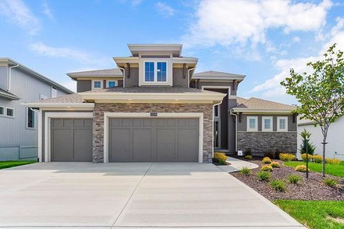 15188 W 168th Pl, Olathe, KS, 66062 | Card Image