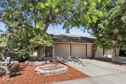 1211 Arthur St, Davis, CA, 95616-3120 | Card Image