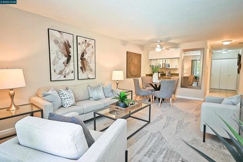 apt-206-1324 Chateau Cmn, Livermore, CA, 94550-6808 | Card Image