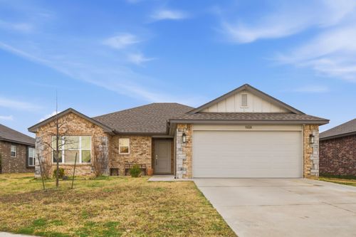 13421 N 132nd East Ave, Collinsville, OK, 74021-4450 | Card Image