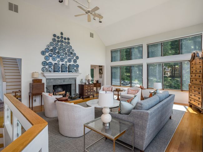 48 Andrews Rd, House other with 6 bedrooms, 6 bathrooms and 5 parking in Guilford CT | Image 7