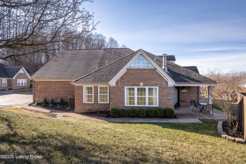 4464 Southbridge Ct, Louisville, KY, 40272-2700 | Card Image