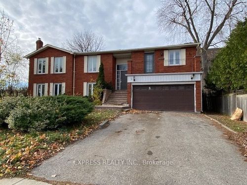 main-2 Pearson Ave, Richmond Hill, ON, L4C6T5 | Card Image