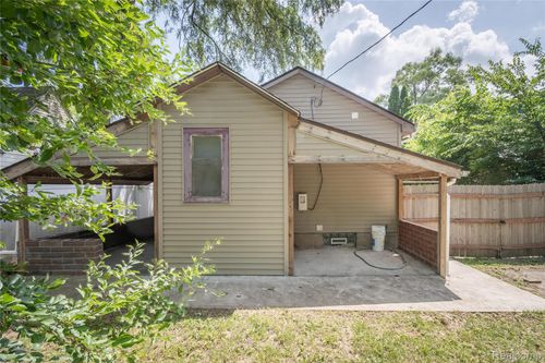 785 Kenilworth Ave, Pontiac, MI, 48340-3101 | Card Image