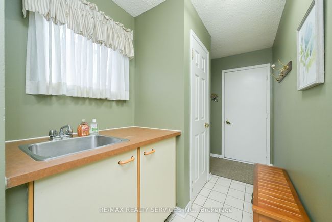 15 Brookbank Crt, House other with 4 bedrooms, 4 bathrooms and 4 parking in Brampton ON | Image 19