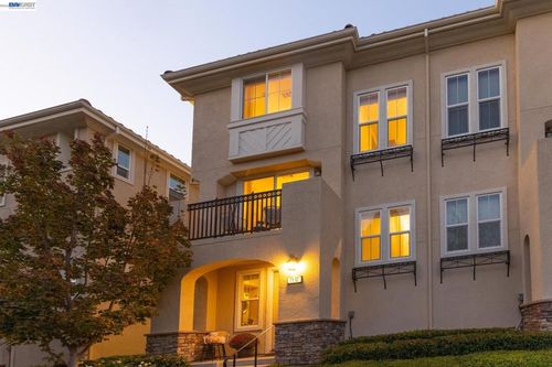 71 Heligan Ln, Livermore, CA, 94551 | Card Image