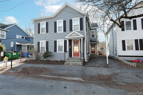 343 Washington Ave, Kingston, NY, 12401-3749 | Card Image