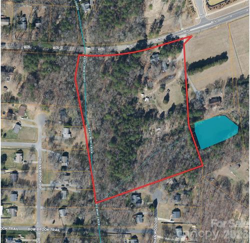 417 Chestnut Ln, Matthews, NC, 28104-8522 | Card Image