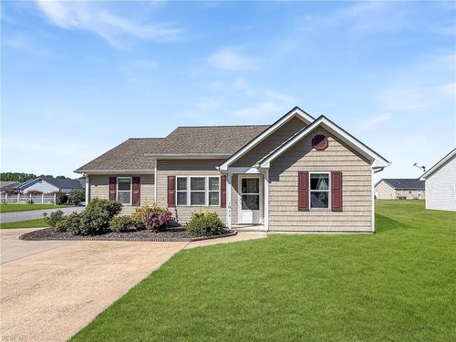 1011 Jessica St, Elizabeth City, NC, 27909-7761 | Card Image